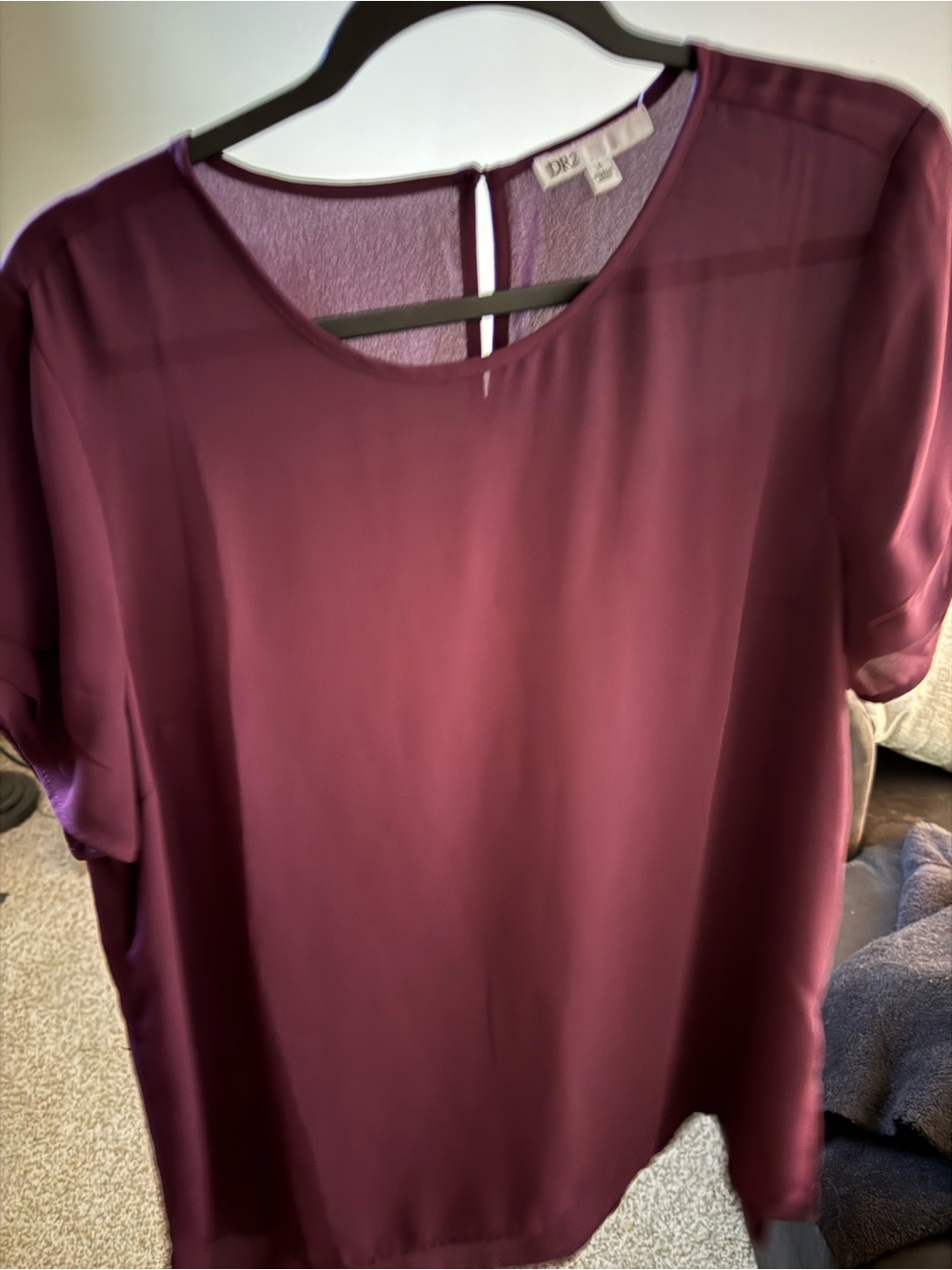 DR2 Short Sleeve Blouse in Plum